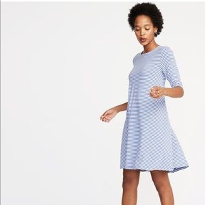 Flash Sale ❗️❕⚠️ Old Navy Swing Dress Small